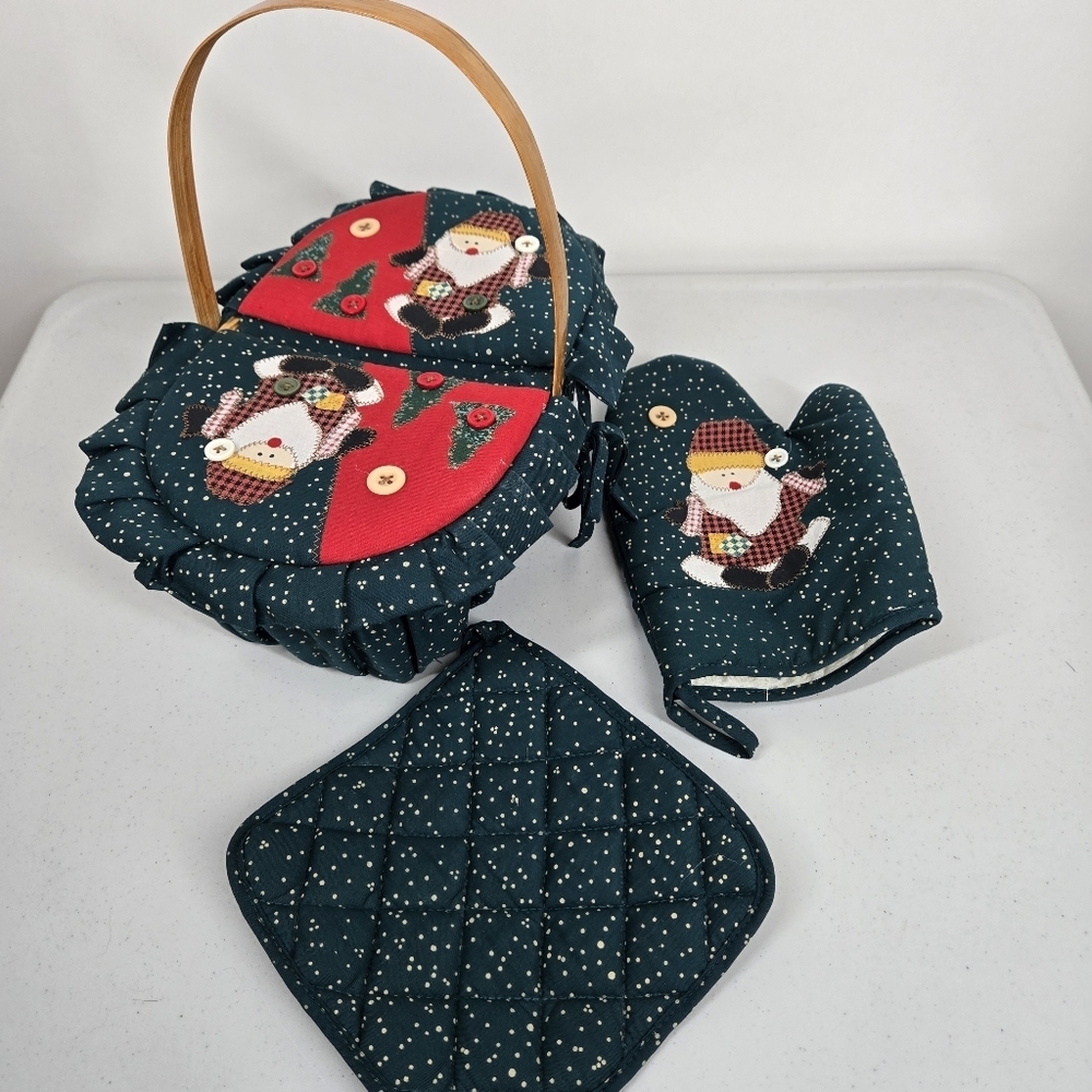 Christmas Fabric-Covered Basket Santa Buttons Pot Holder Oven Mitten Farmhouse‎